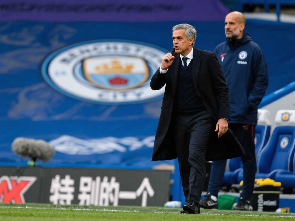 激烈的对战 激烈的对战